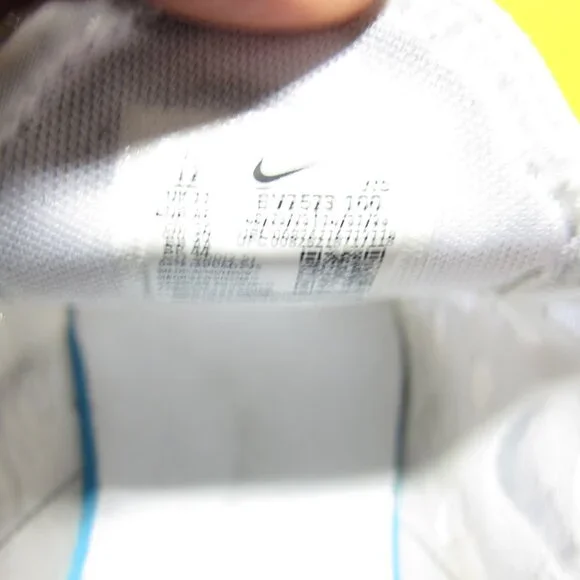 Nike Air Max 270 Men's 12 University Red/White /Black Shoe's BV2523-100 - Picture 10 of 10